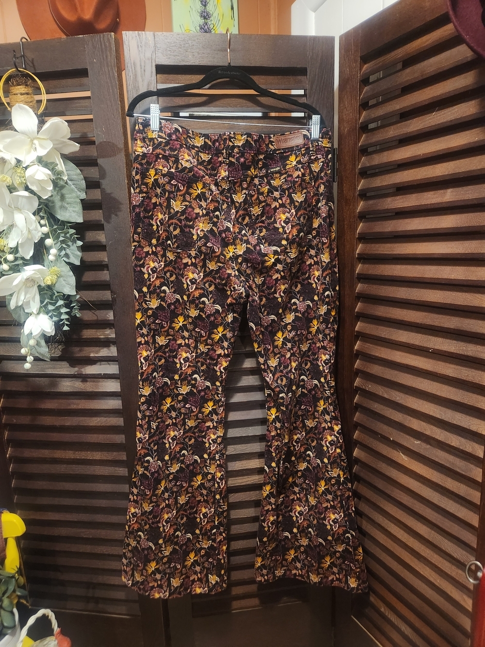 Wrangler Women's Flare Leg Floral Pants in Black, Maroon, Yellow - Picture 3 of 4